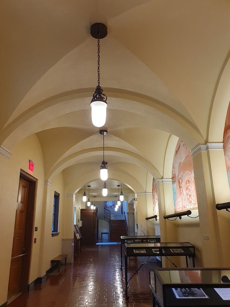 Houston Public Library Foundation - Photo 6
