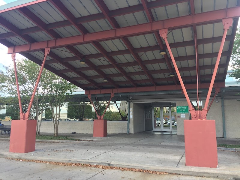 HPL Express Southwest Library - Photo 10