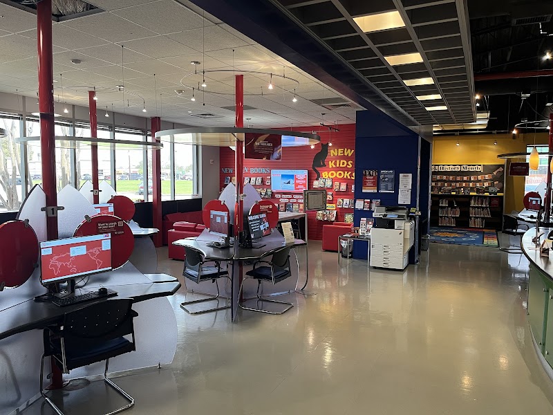 HPL Express Southwest Library - Photo 2
