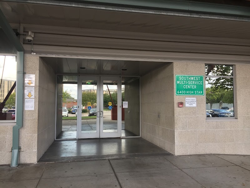 HPL Express Southwest Library - Photo 8