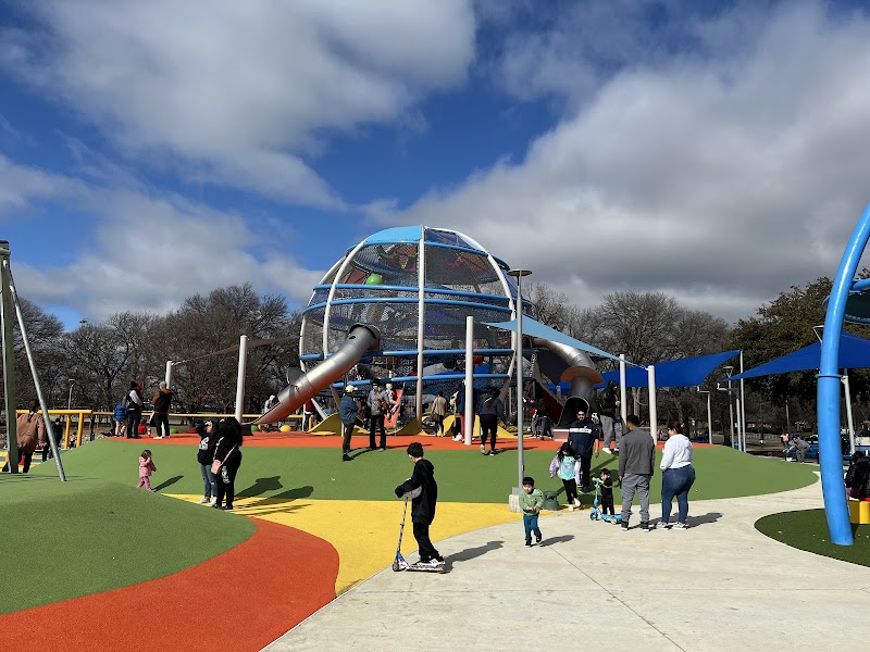 Joya Playground at Oran Good Park - Photo 3