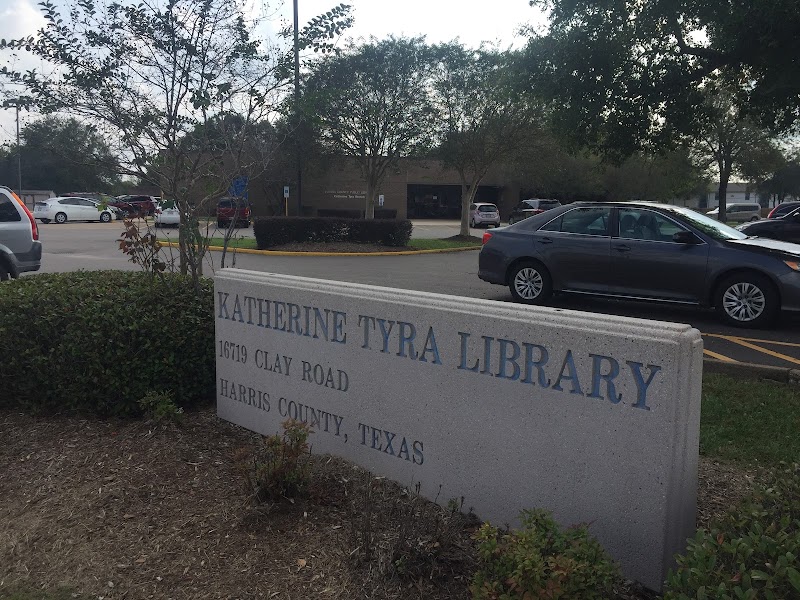 Katherine Tyra Branch Library - Photo 7