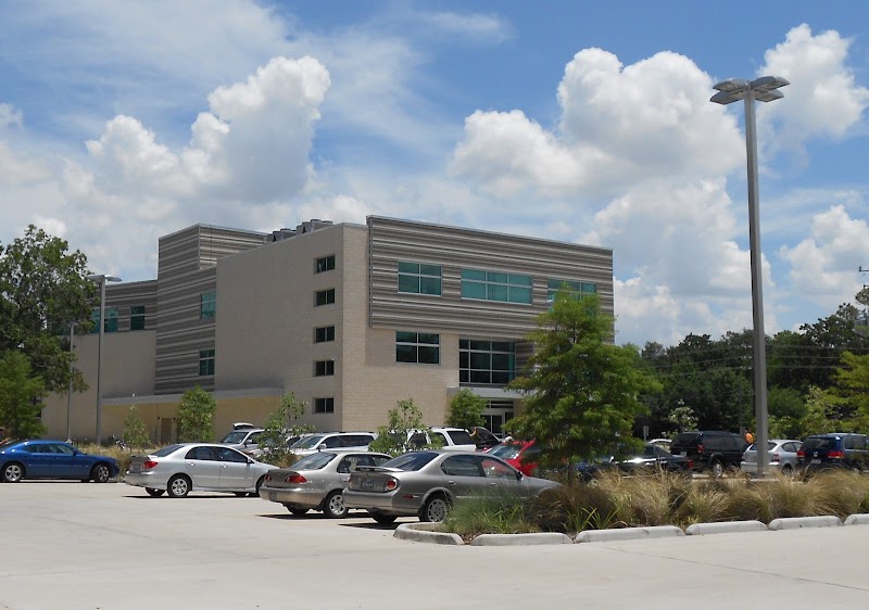 Kendall Neighborhood Library & Community Center - Photo 2