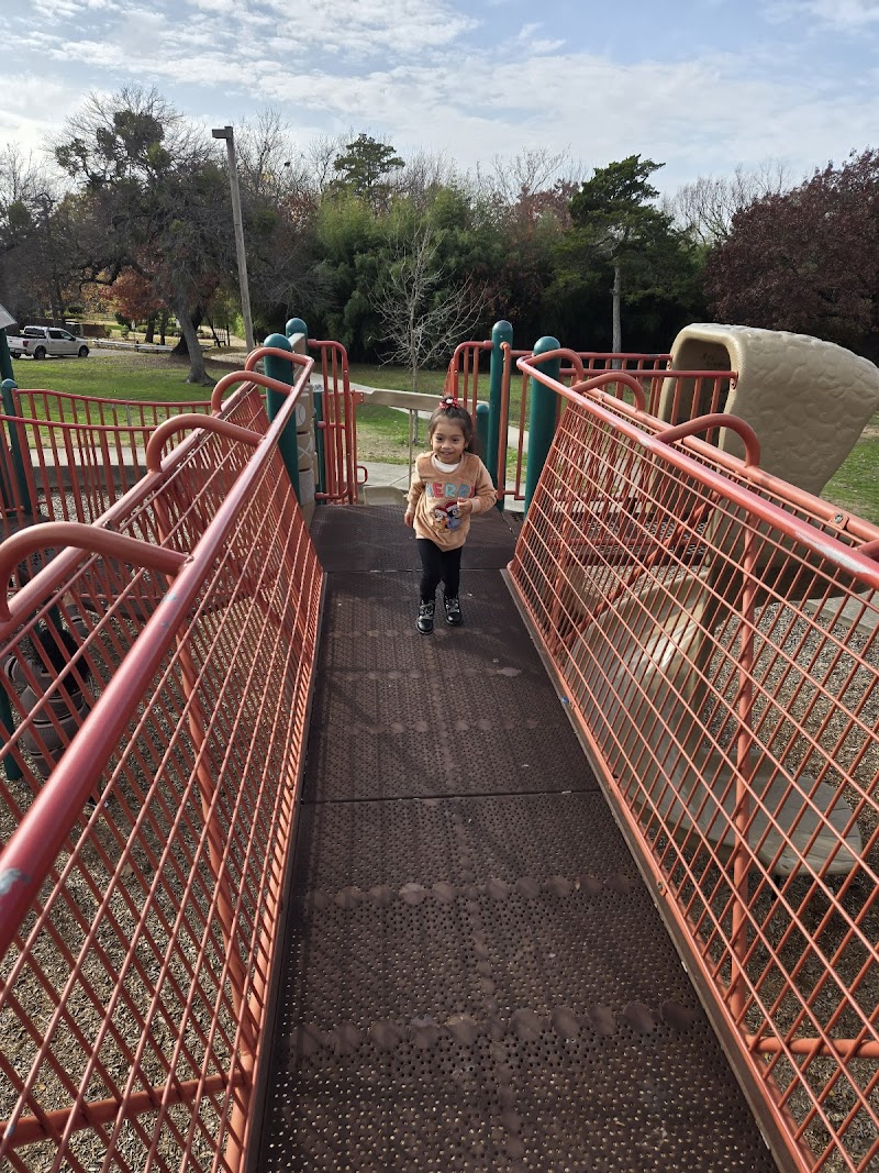 Kidd Springs Park Playground - Photo 2