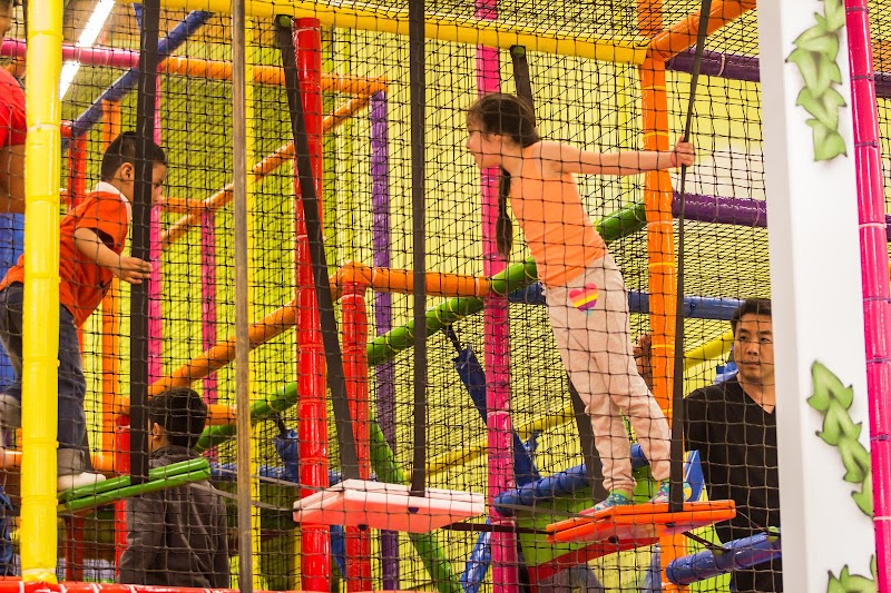 Kids Empire Dallas Wynnewood - Photo 2