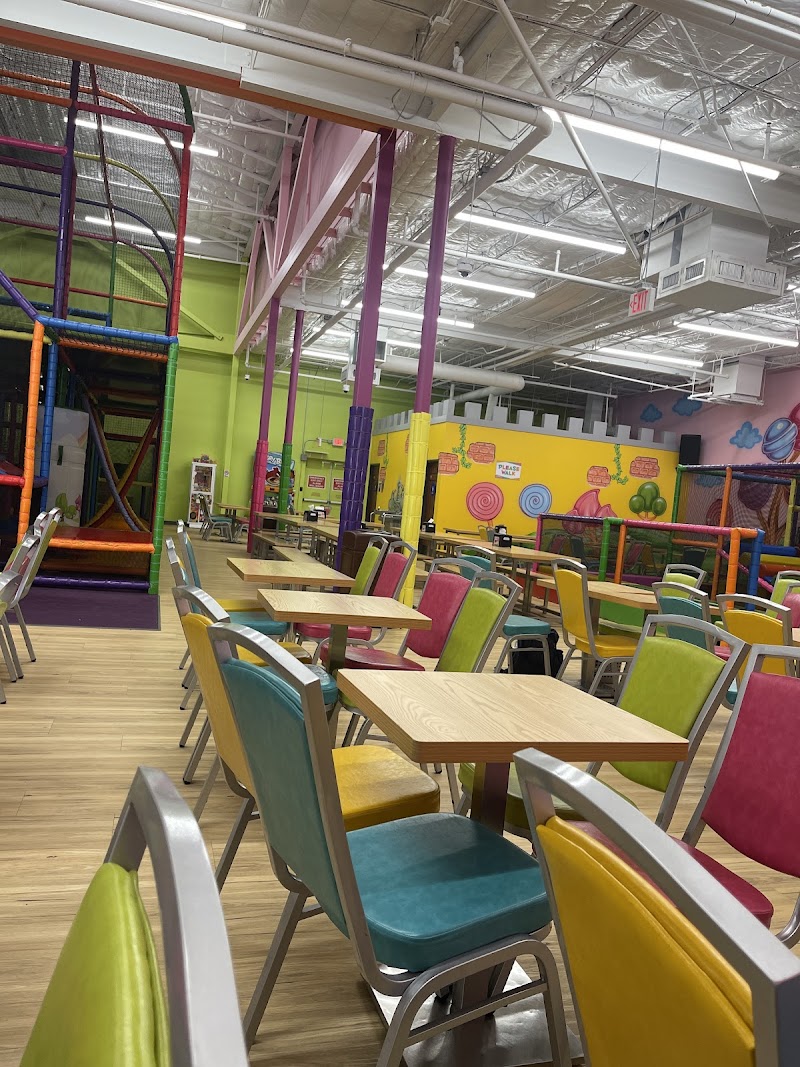 Kids Empire Houston Maplewood - Photo 3