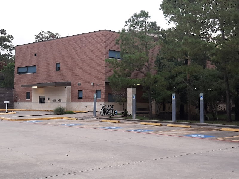 Kingwood Branch Library - Photo 3