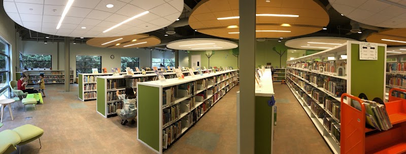 Kingwood Branch Library - Photo 6