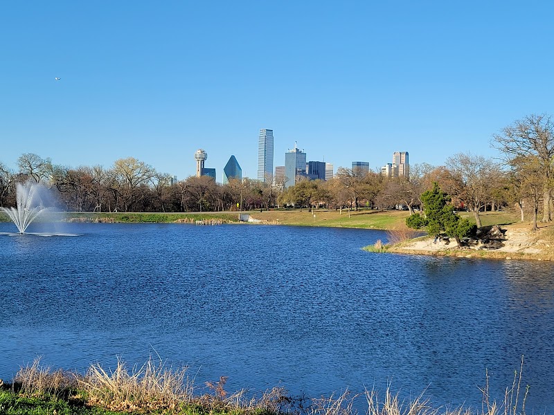 Lake Cliff Park - Photo 7