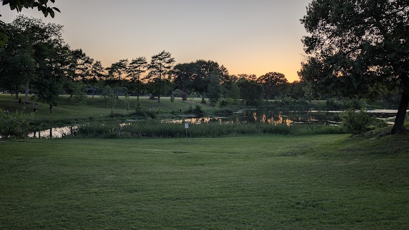 Lake Cliff Park - Photo 9