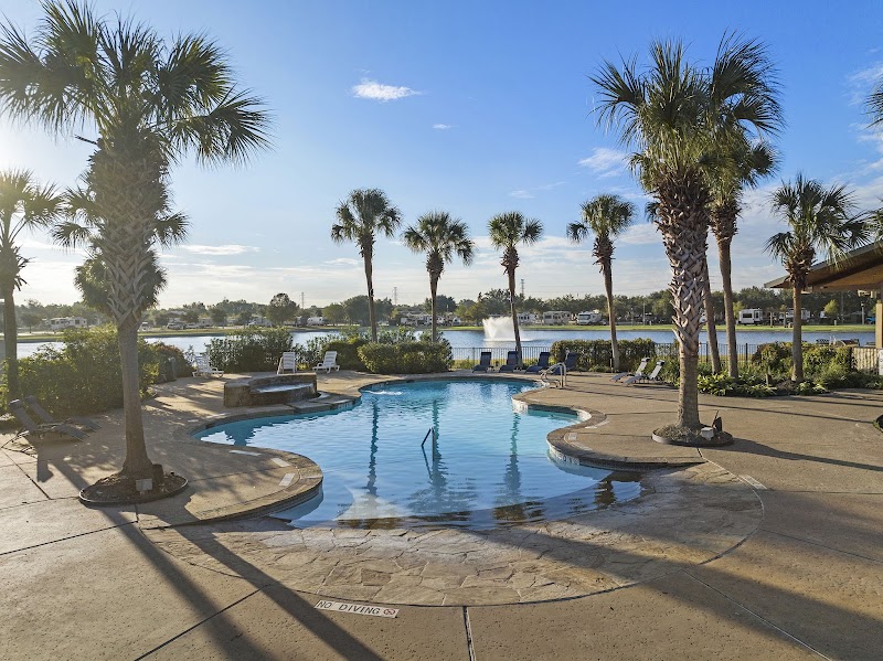 Lakeview RV Resort by QRV