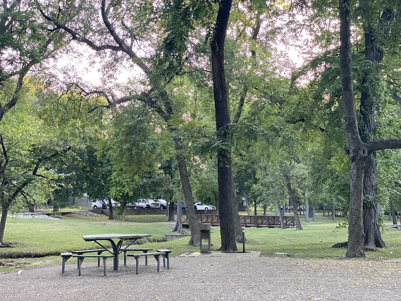 Lakewood Playground - Photo 3