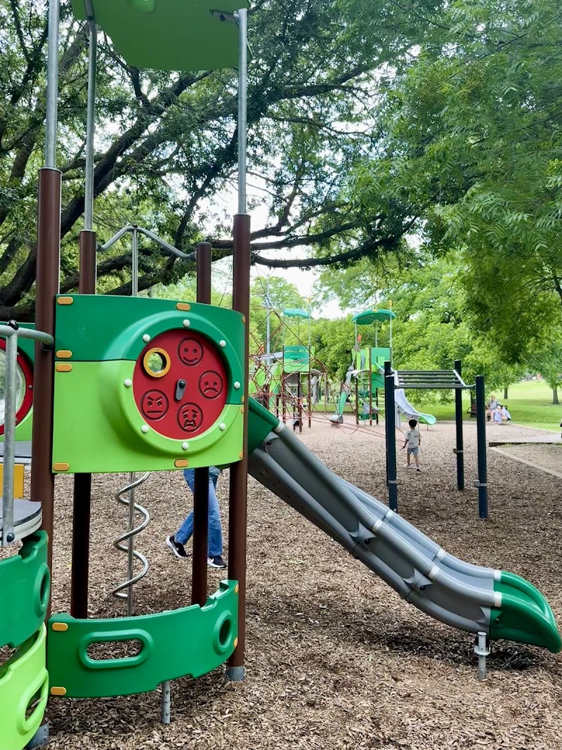 Lakewood Playground - Photo 4