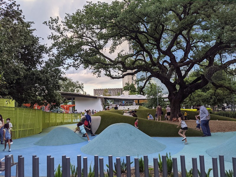 Levy Park - Photo 2