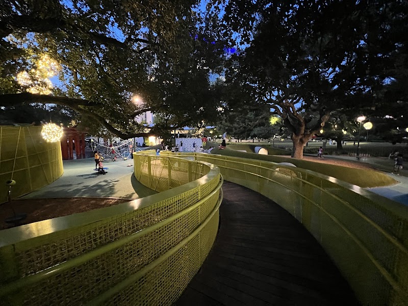 Levy Park - Photo 7