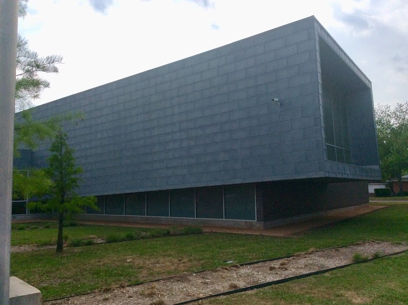 Lochwood Branch Library - Photo 2