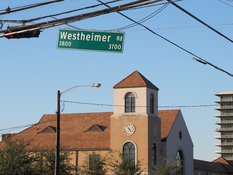 Looscan Neighborhood Library - Photo 10