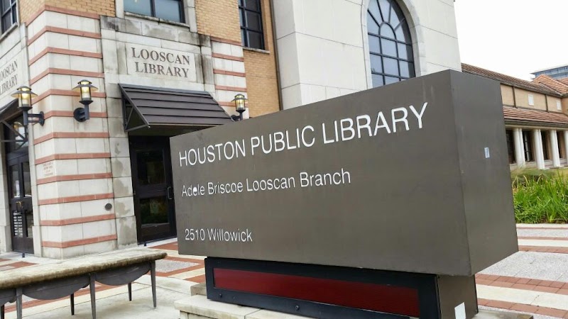 Looscan Neighborhood Library - Photo 9