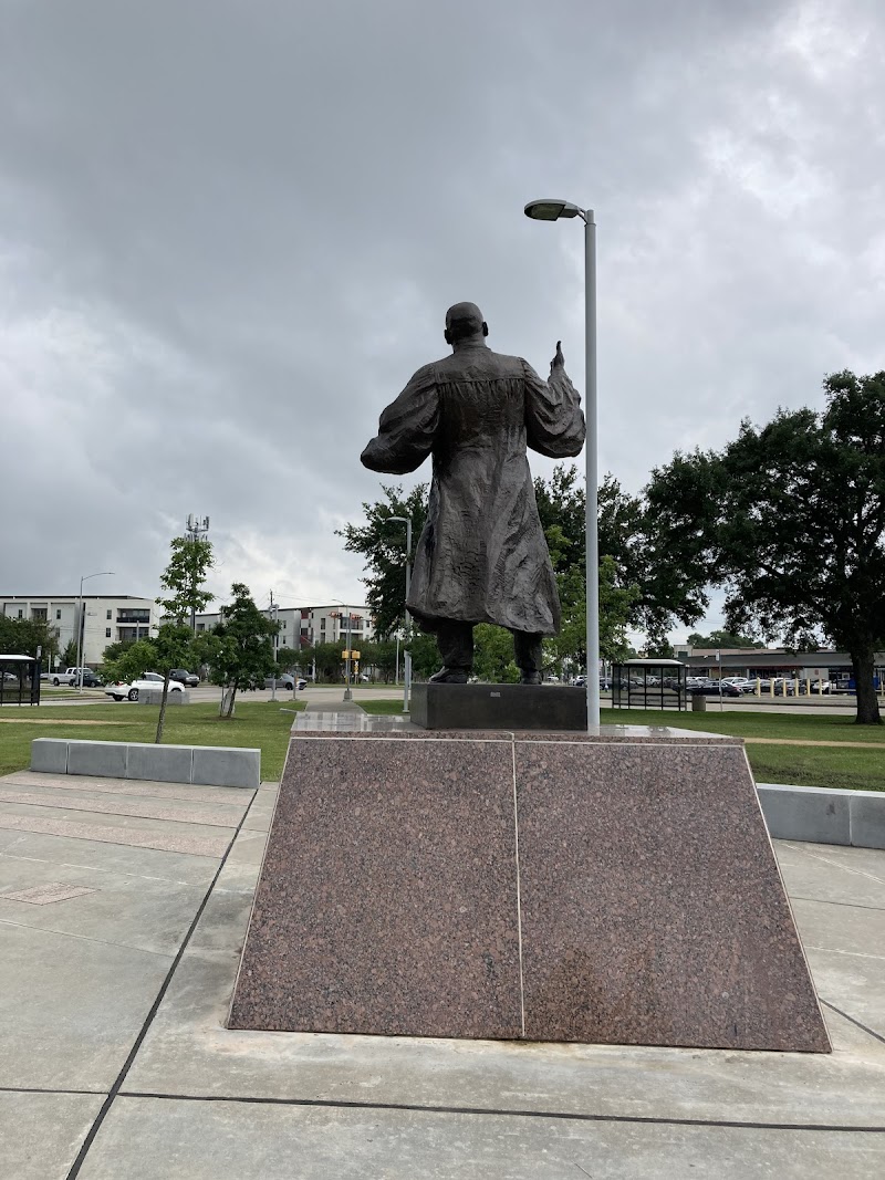 MacGregor Park - Photo 3