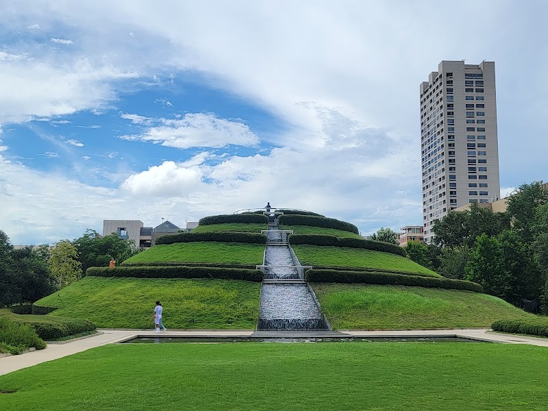 McGovern Centennial Gardens - Photo 7