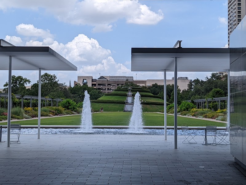 McGovern Centennial Gardens - Photo 8