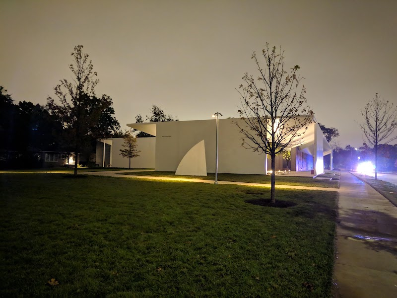Menil Park - Photo 7