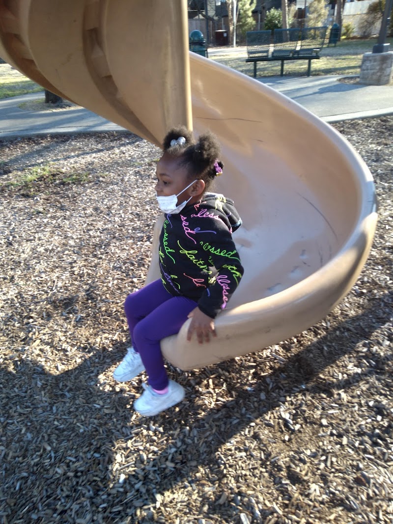 Monarch Park - Photo 7