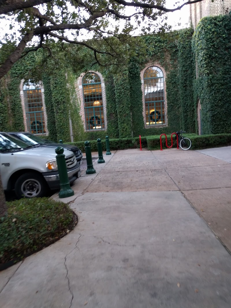 Montrose Library - Photo 8