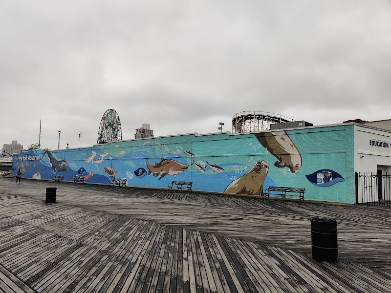 New York Aquarium Education Hall