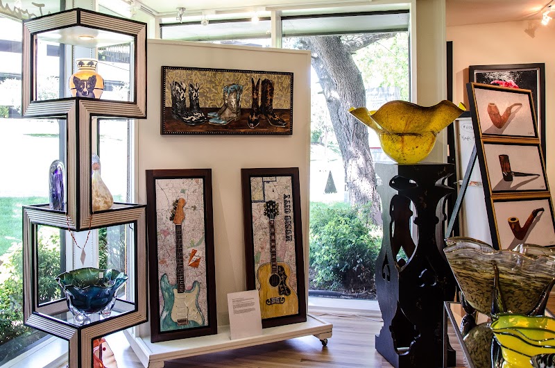 Nina Kuzina Gallery