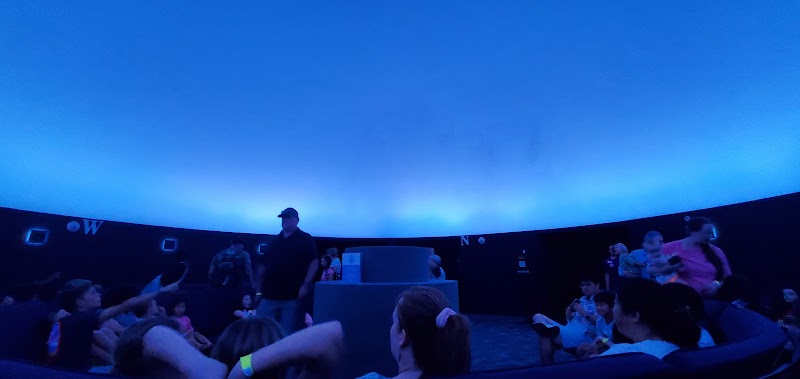 Noble Planetarium - Photo 3