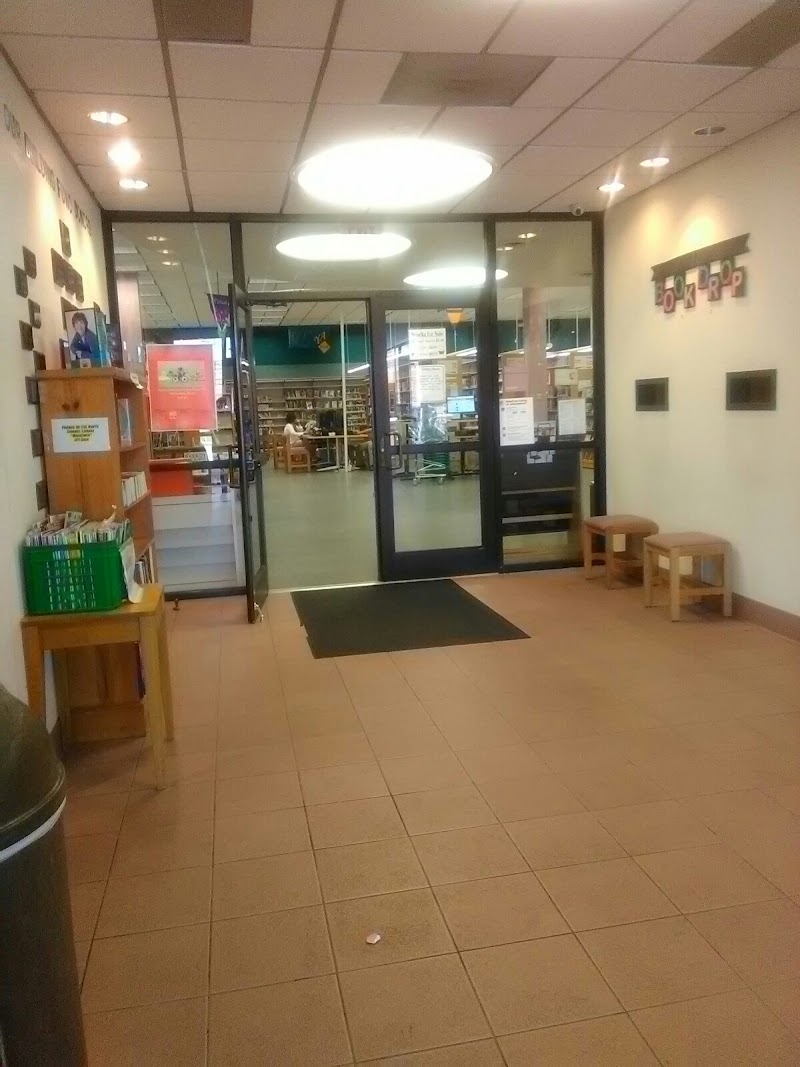 North Channel Library - Photo 4
