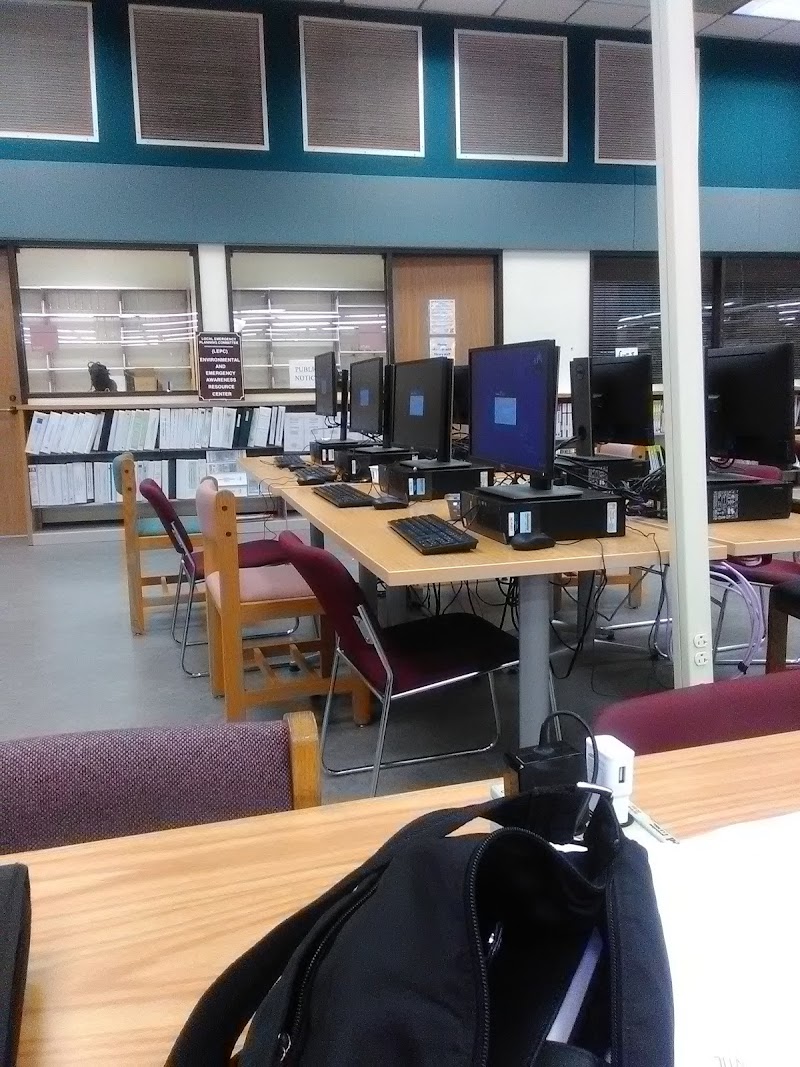 North Channel Library - Photo 8