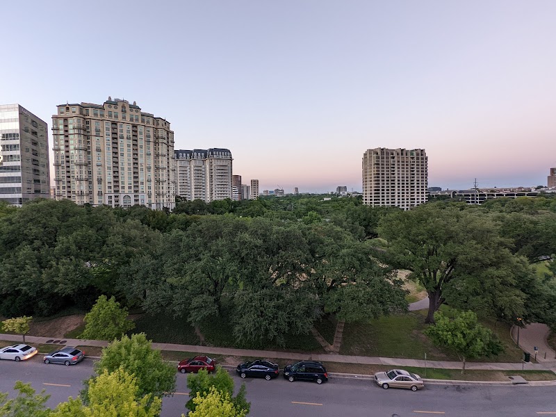 Oak Lawn Park - Photo 2