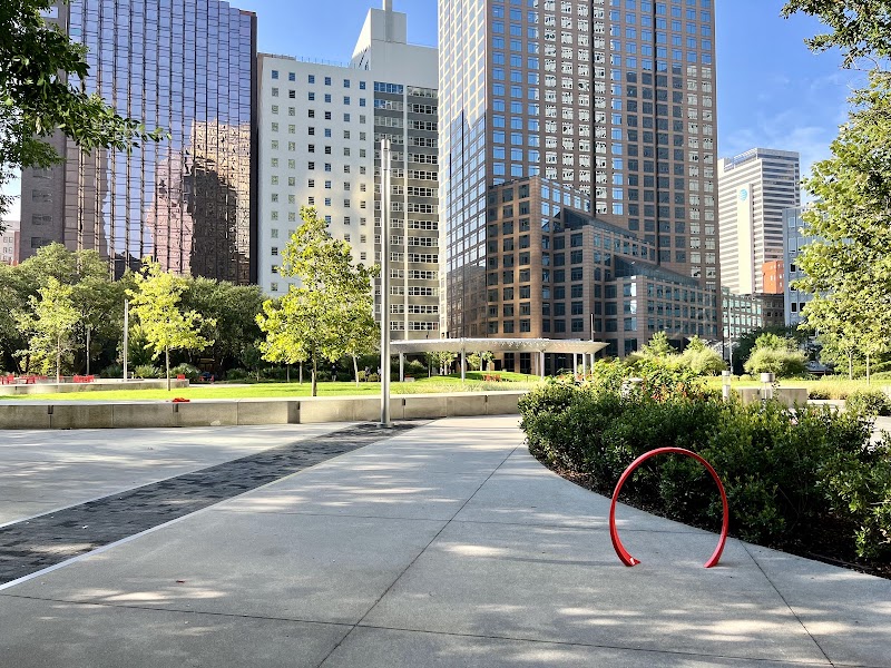 Pacific Plaza - Photo 4