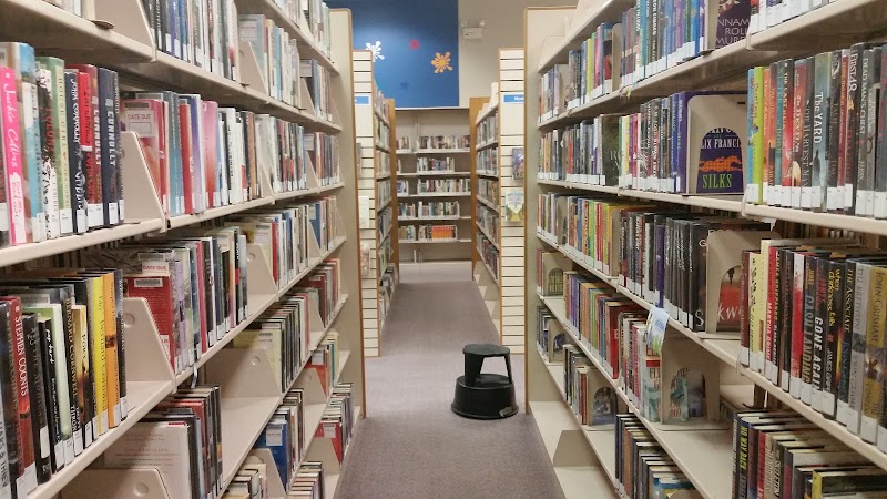 Pasadena Public Library: Fairmont - Photo 3