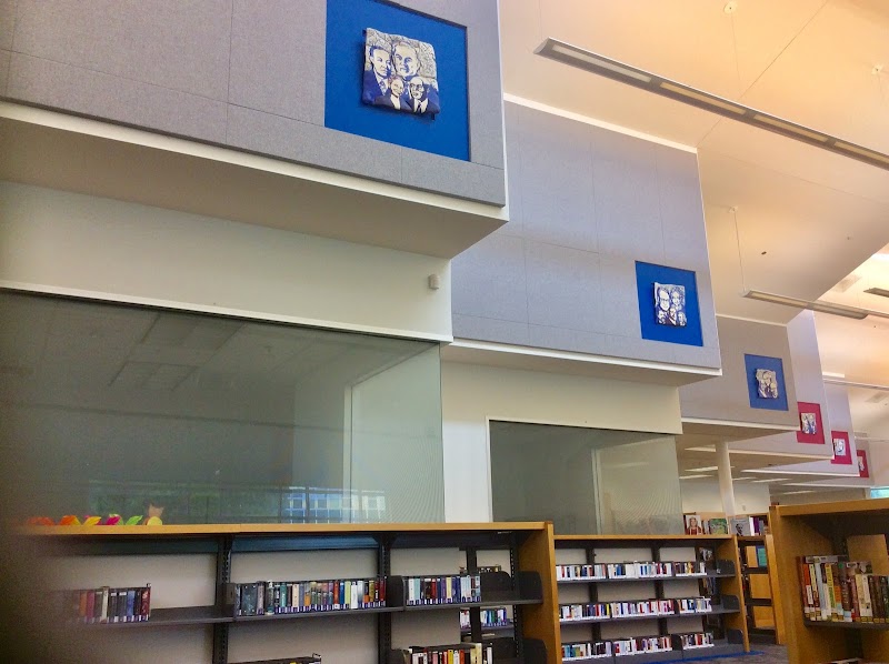 Paul Laurence Dunbar Lancaster-Kiest Branch Library - Photo 2