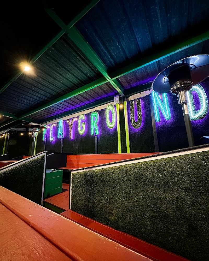 Playground - Photo 5