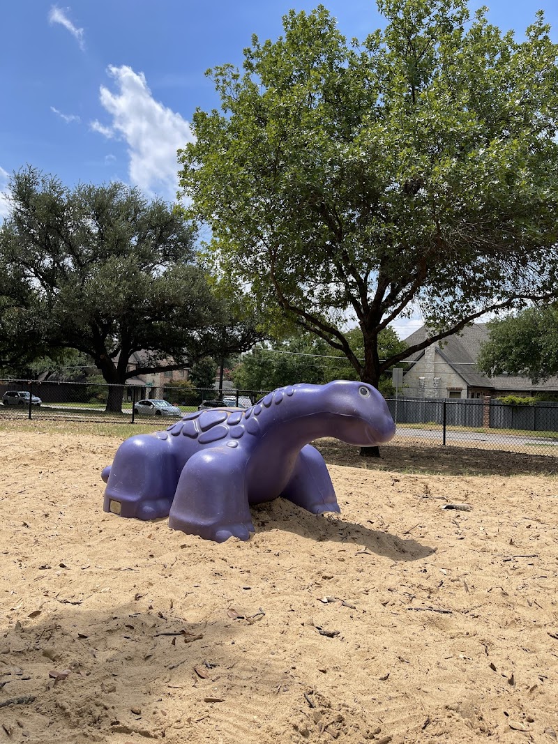 Preston Hollow Park - Photo 4