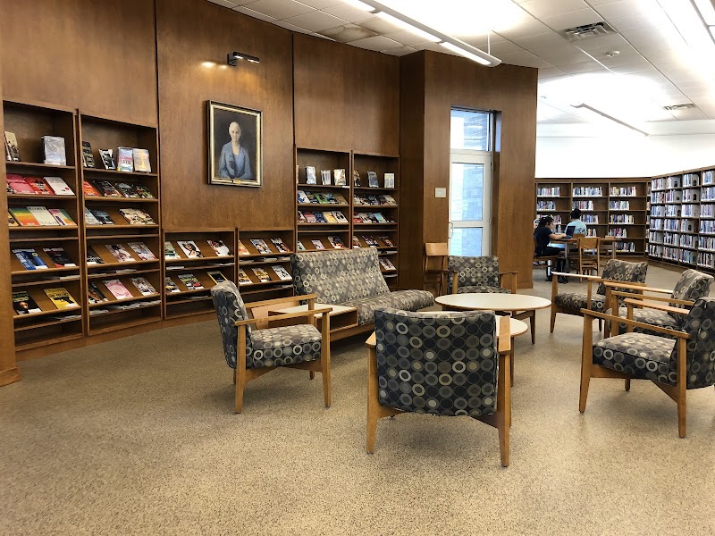 Ring Neighborhood Library - Photo 4