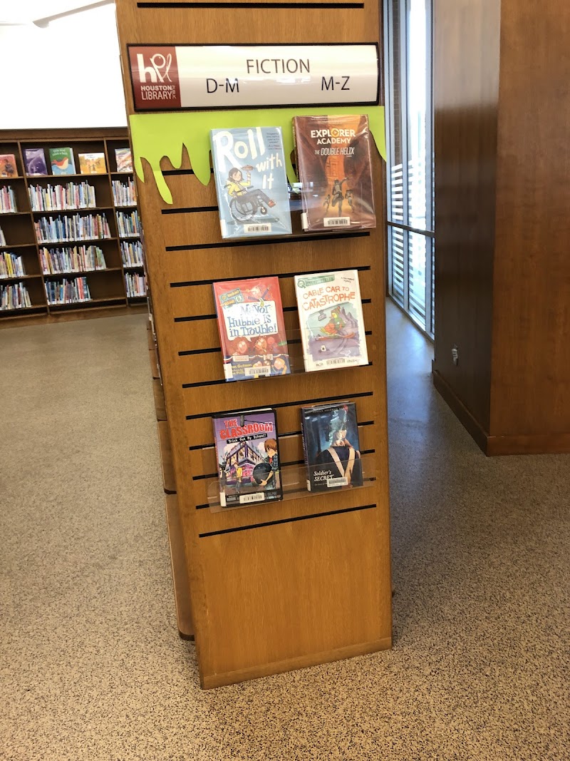 Ring Neighborhood Library - Photo 6