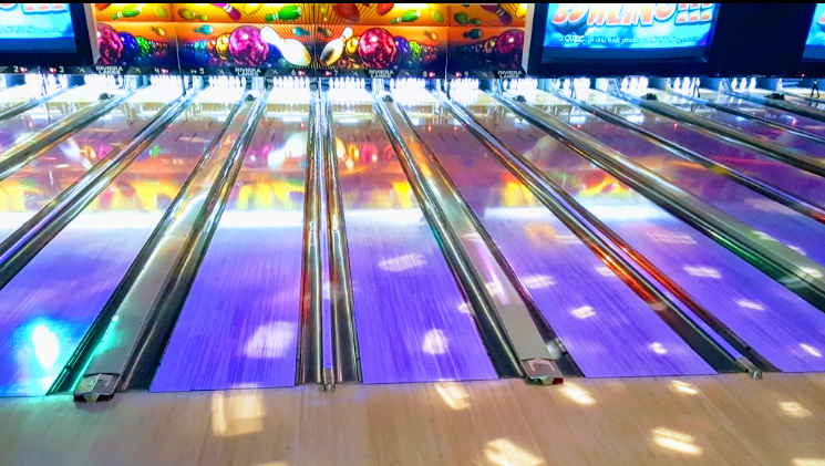 Riviera Lanes