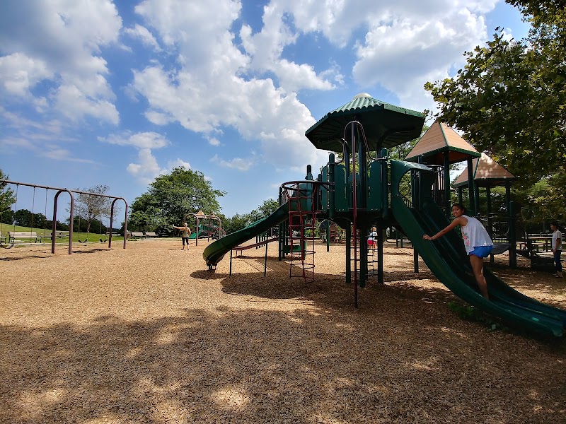 Robbins Farm Park