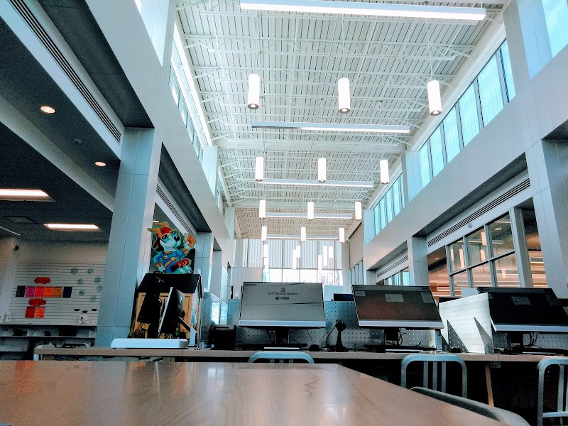 Robinson-Westchase Neighborhood Library - Photo 9