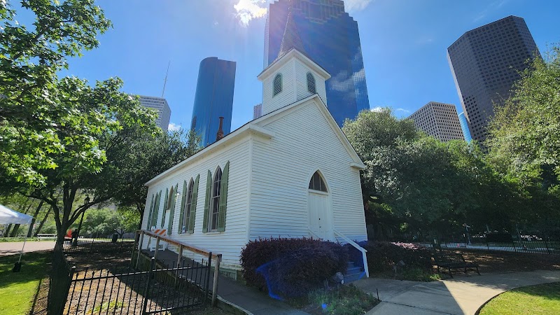 Sam Houston Park - Photo 4