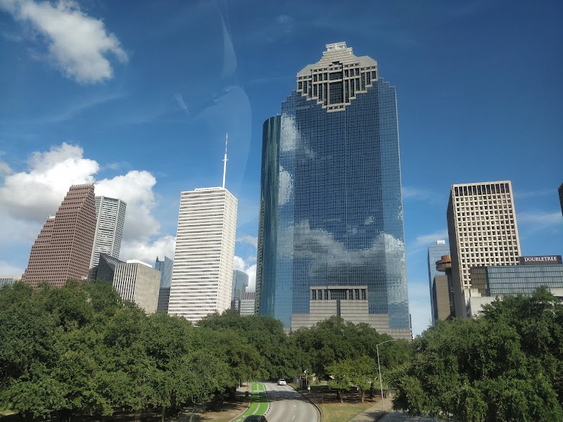 Sam Houston Park - Photo 6