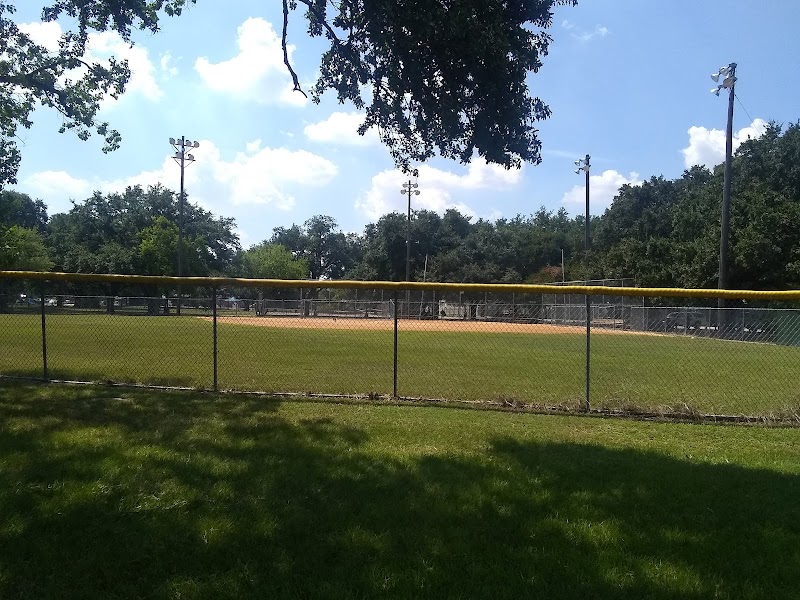 Schwartz Park - Photo 5