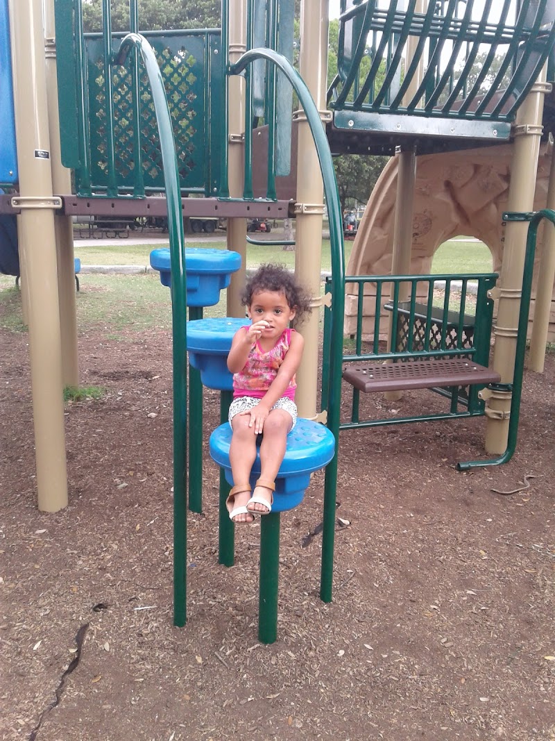 Schwartz Park - Photo 6