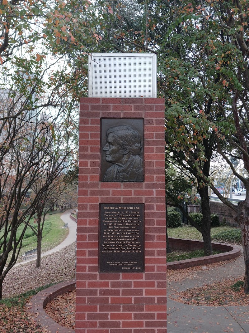 Sesquicentennial Park - Photo 10