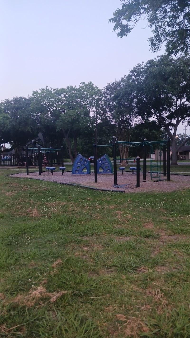 South Houston Branch Library - Photo 2